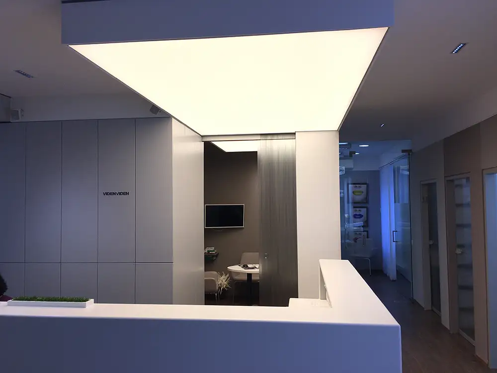 Lichtelement Frontdesk